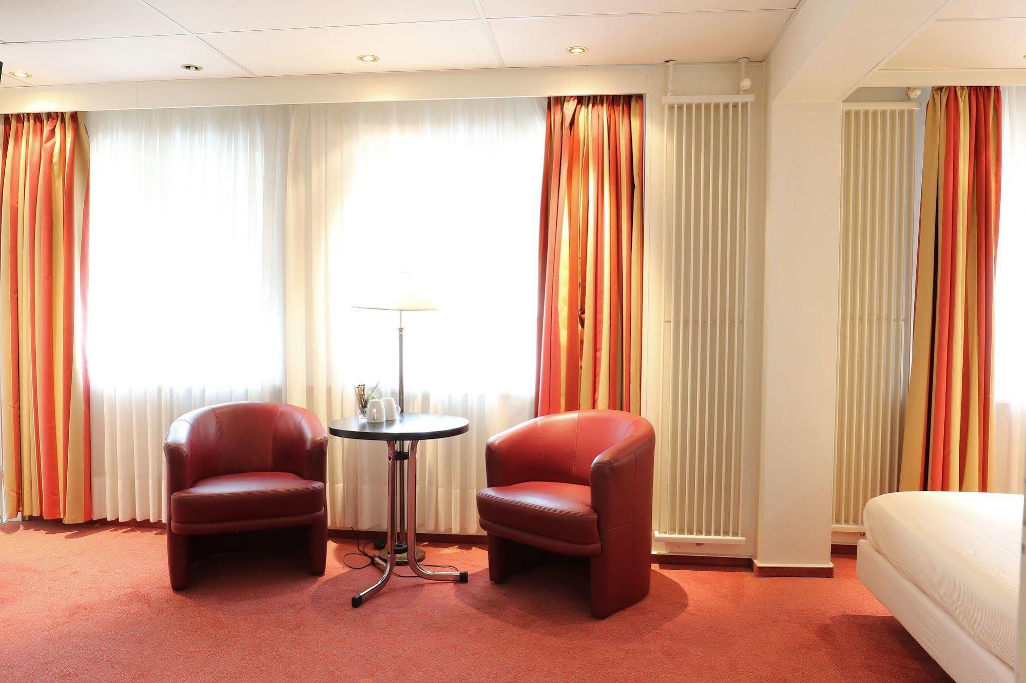 Js Hotel אפן מראה חיצוני תמונה